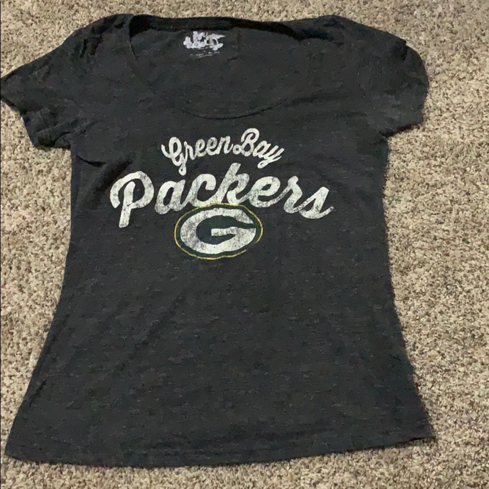 5/$20 Green Bay packers t shirt